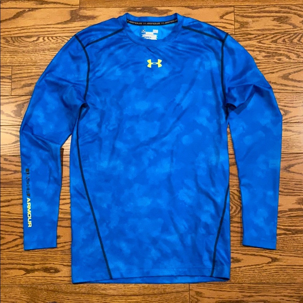 Under Armour Men’s compression shirt